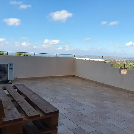 La Casa Di Su Luogosanto
